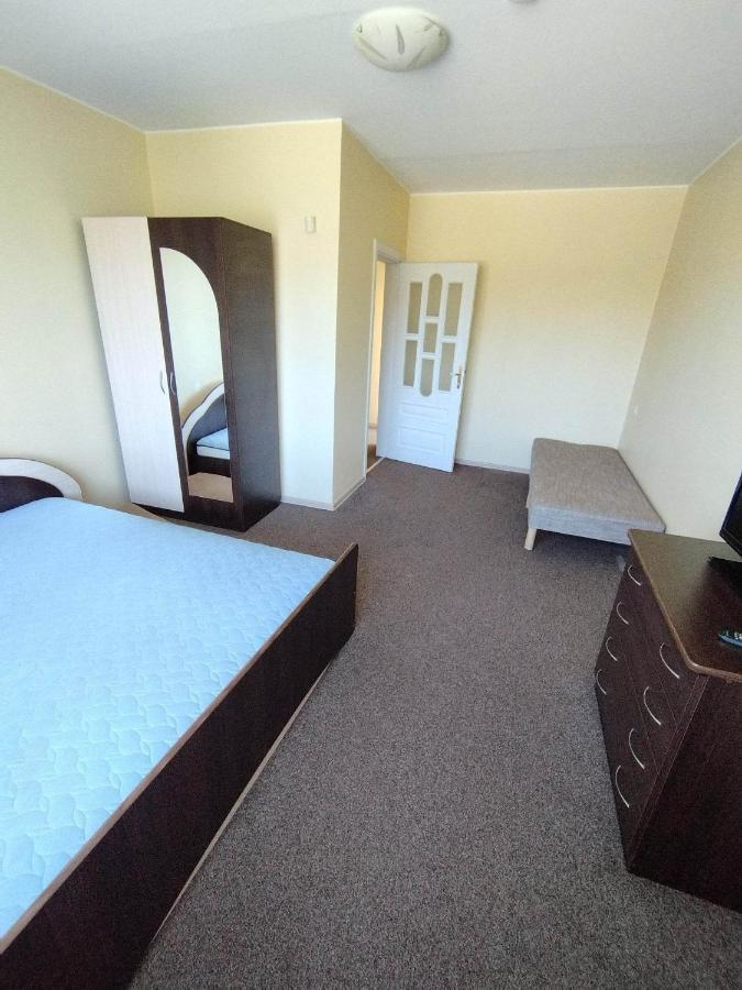Sun Kiss Sveciu Namai Appartement Klaipėda Buitenkant foto
