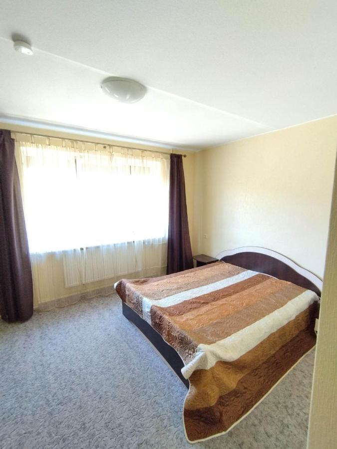 Sun Kiss Sveciu Namai Appartement Klaipėda Buitenkant foto